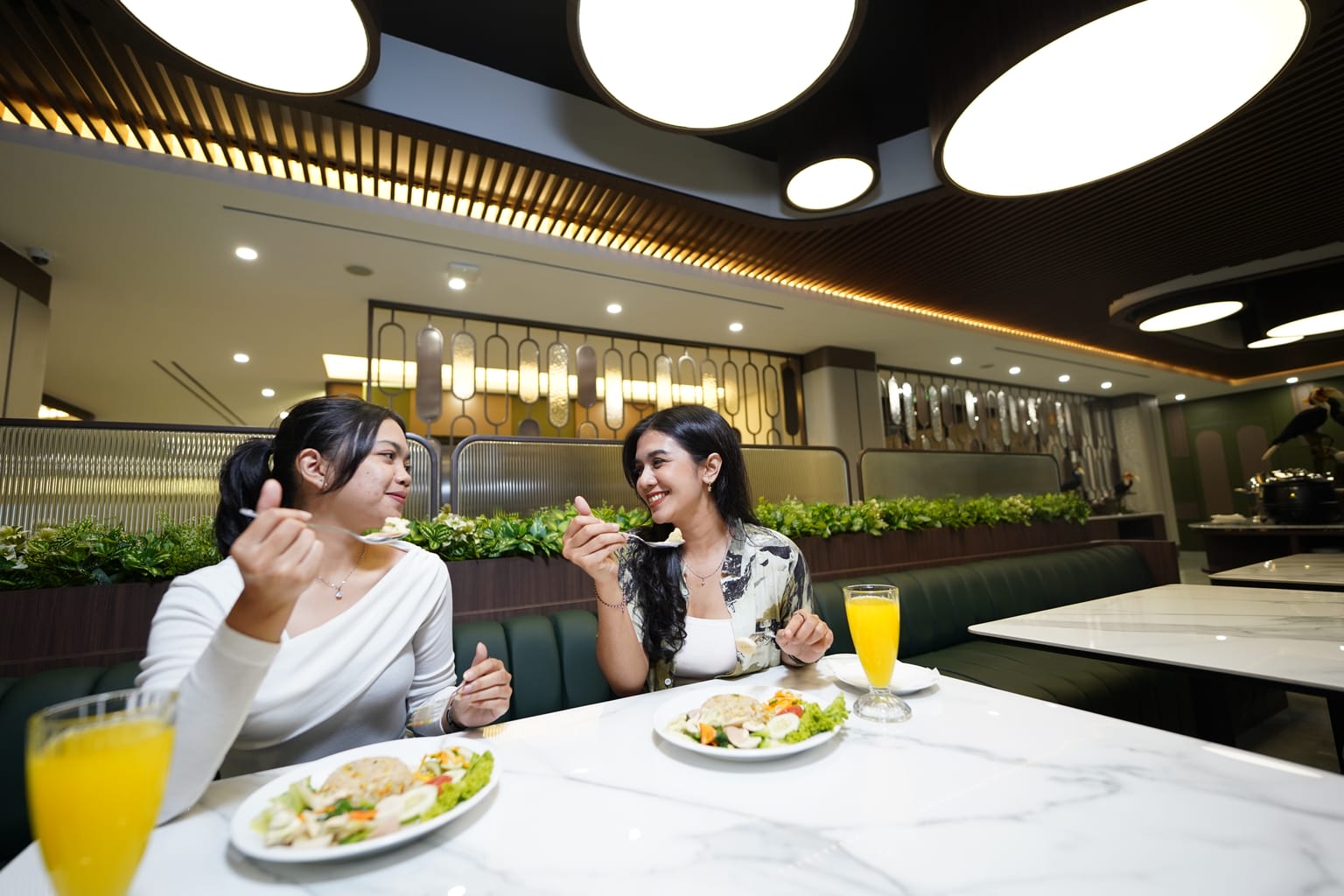 Restoran 1979 Social Hotel suasana cozy